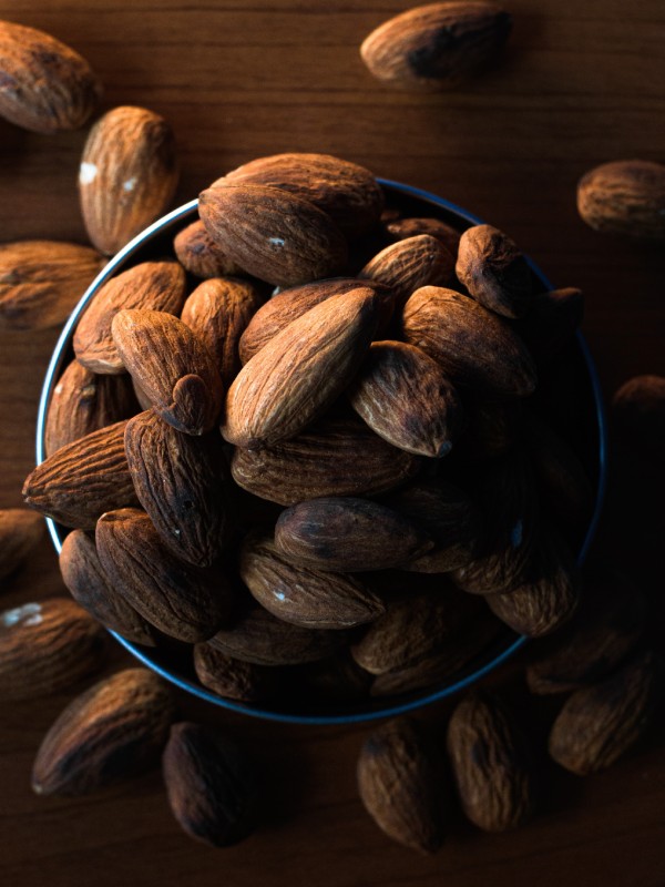 Benifits of Almonds